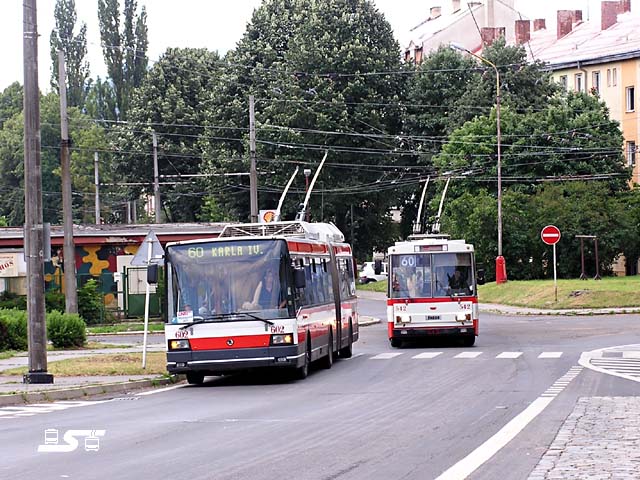 Kliknut�m okno zav�ete