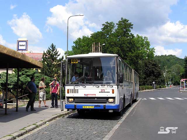 Kliknut�m okno zav�ete