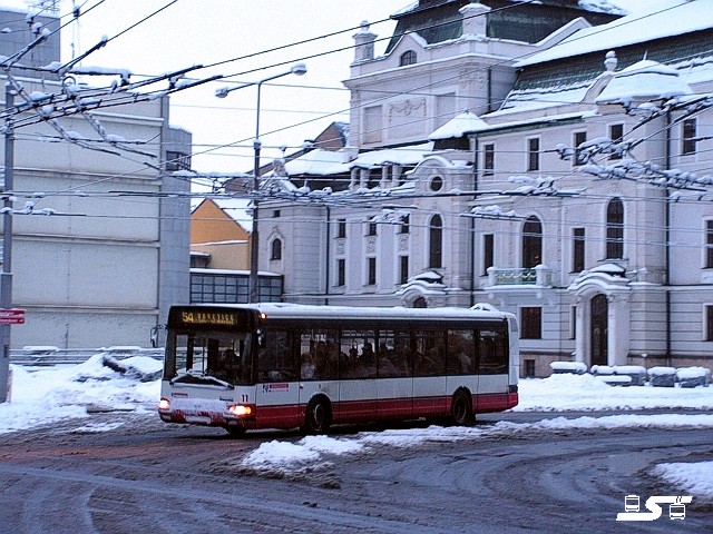Kliknut�m okno zav�ete