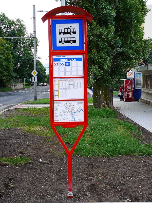 Kliknut�m okno zav�ete